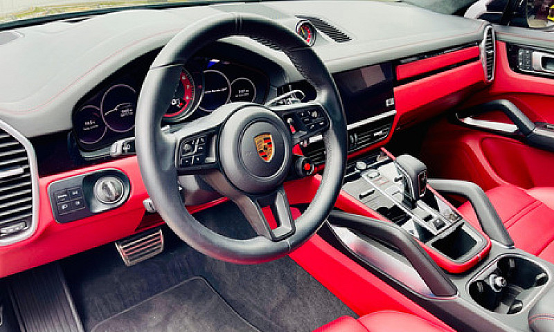 Porsche Cayenne Coup...
