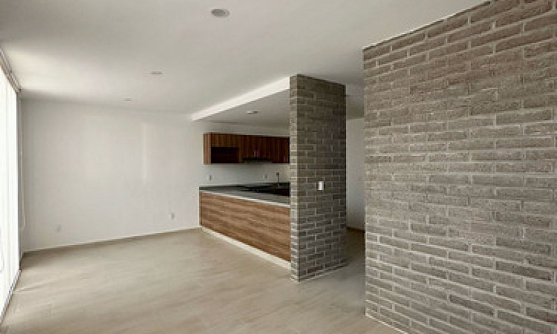 Casa En Venta En Zon...