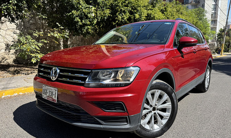 Volkswagen Tiguan 1....