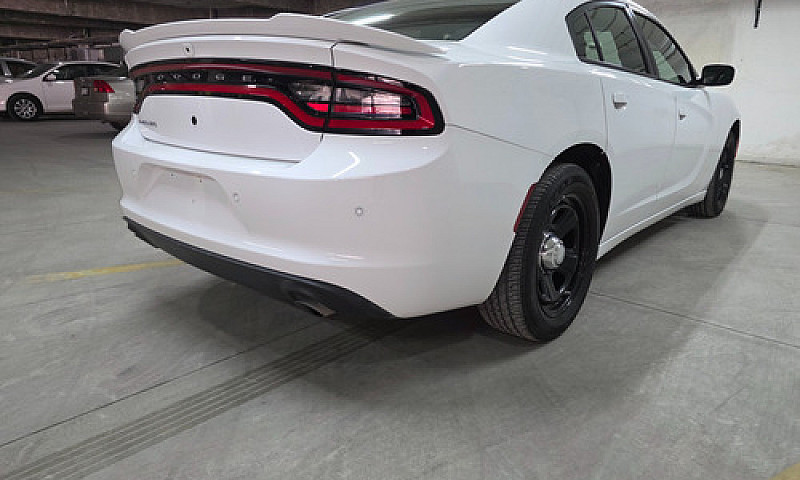 Dodge Charger 5.7 Rt...