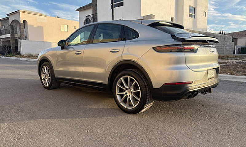 Porsche Cayenne Coup...