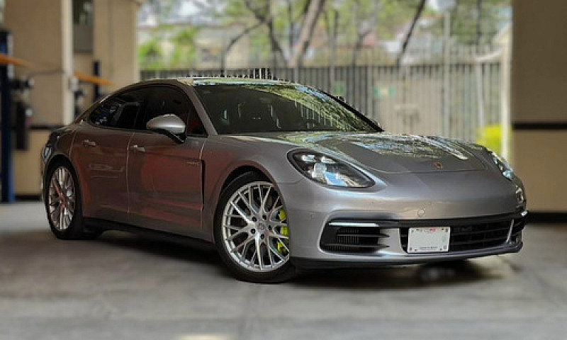 Porsche Panamera 4 H...