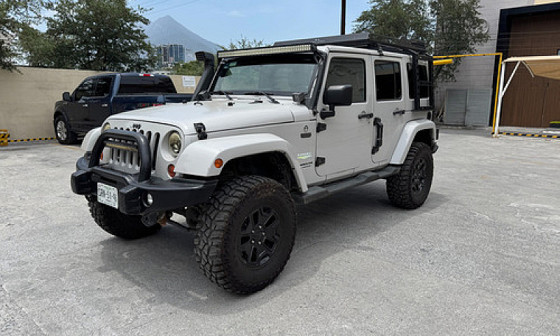 Jeep Wrangler 3.6 Un...