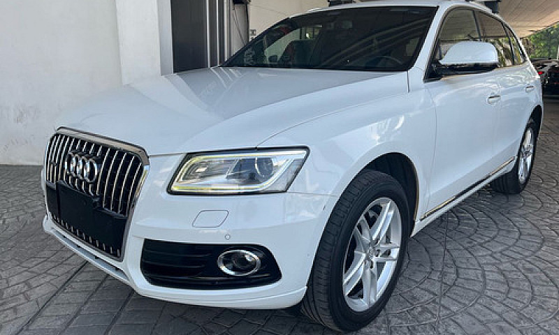 Audi Q5 2015...