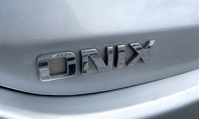 Chevrolet Onix 2022...