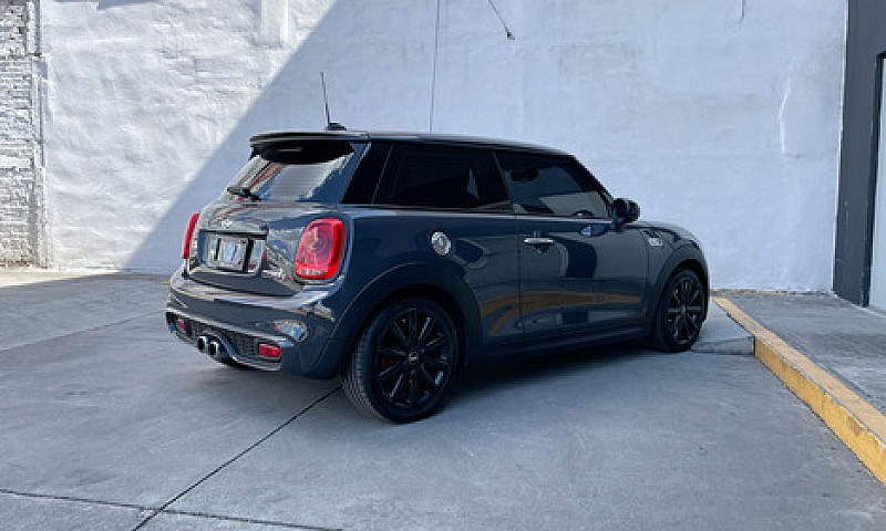 Mini Cooper 2018...