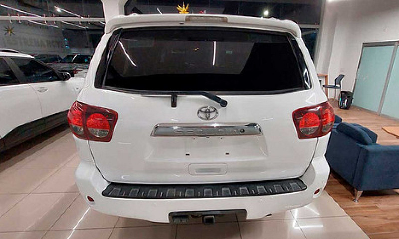 Toyota - Sequoia 201...