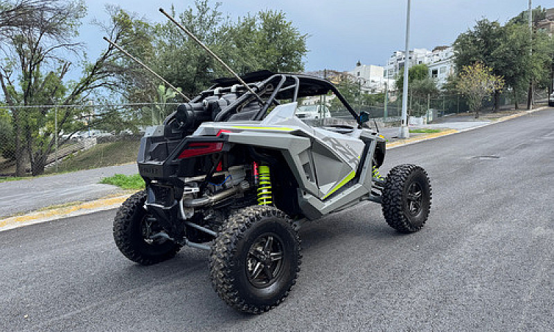 Rzr Turbo R Ultimate...