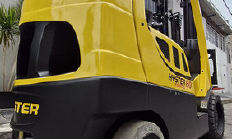 Montacargas Yale 201...