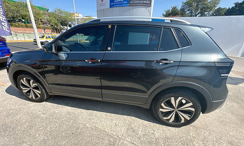 Volkswagen T-Cross 2...