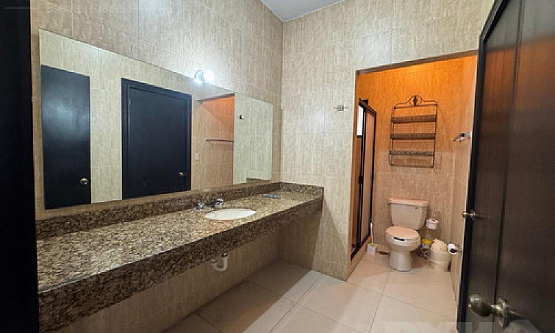 Casa En Venta Con Al...