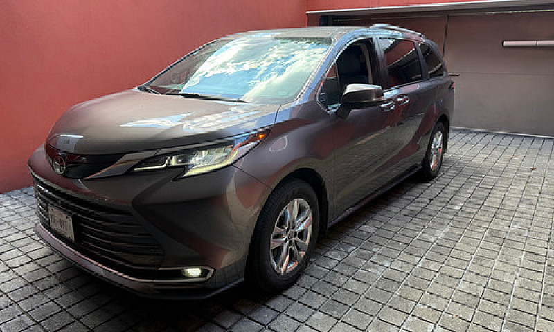 Toyota Sienna 3.5 Li...