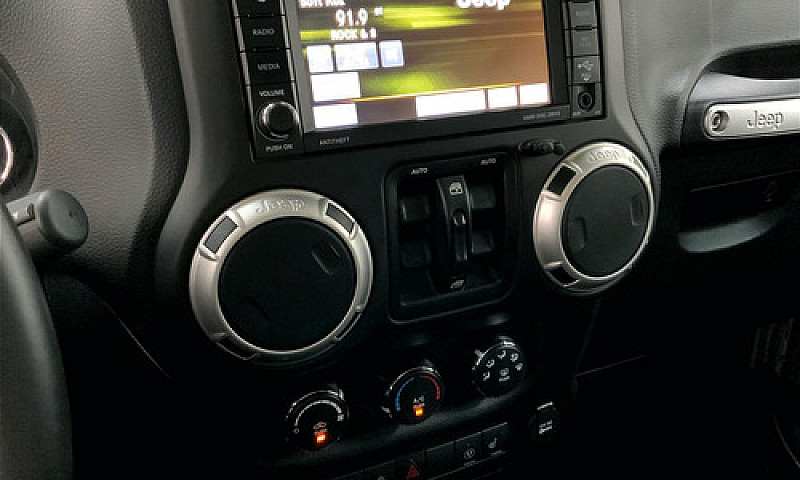 Jeep Wrangler 2016...