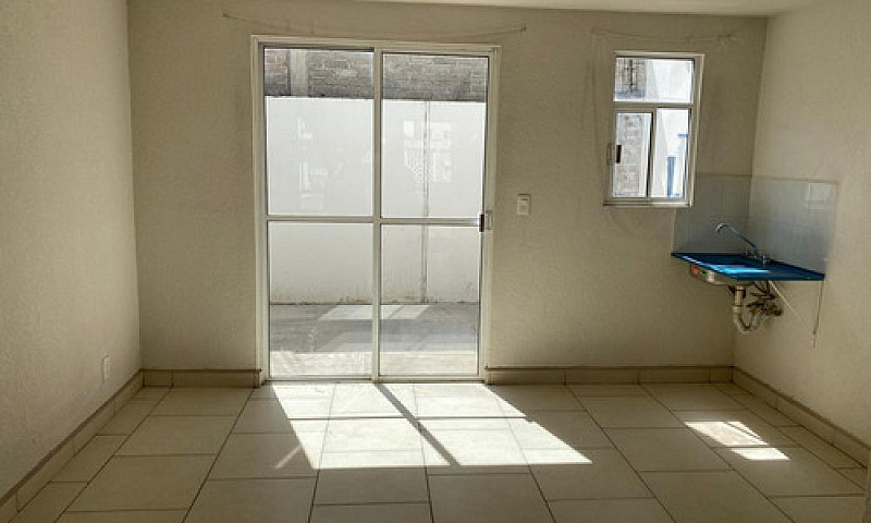 Casa En Venta En Cer...