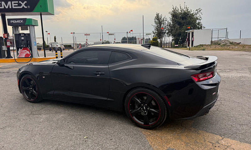 Chevrolet Camaro 6.2...