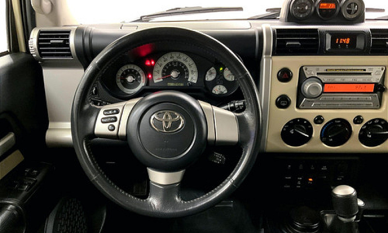 Toyota Fj Cruiser 20...