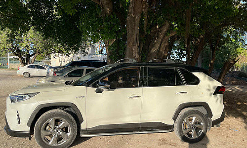 Toyota Rav4 2.5 Limi...