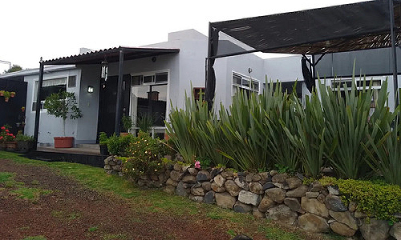 Casa De Campo En Acu...