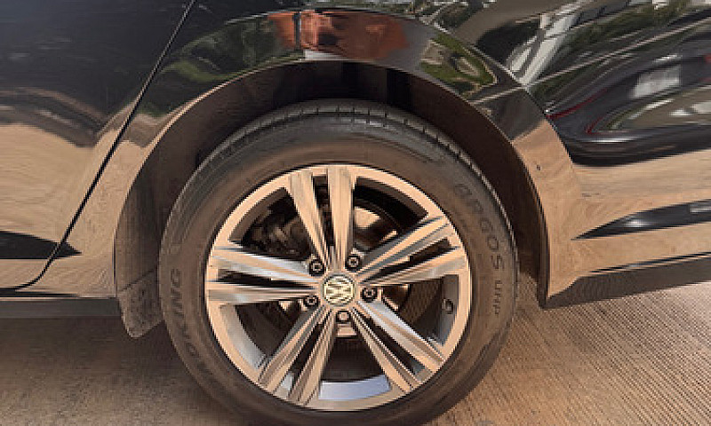 Volkswagen Jetta 1.4...
