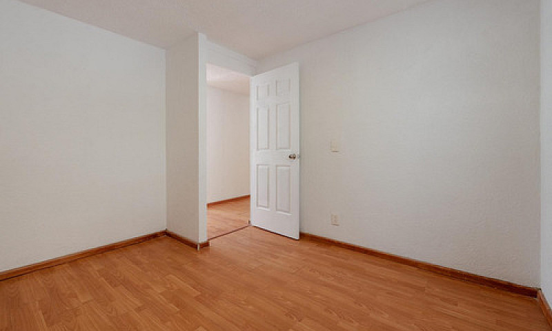 Casa Remodelada En V...