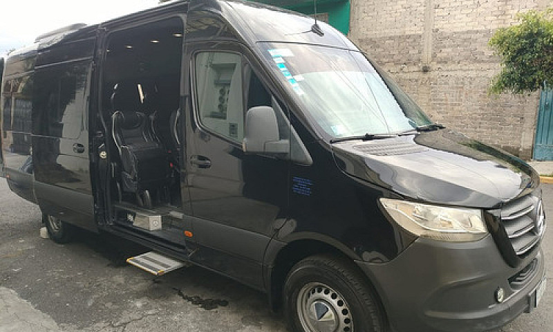 Mercedes-Benz Sprint...