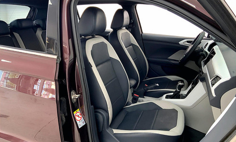 Volkswagen T-Cross 2...