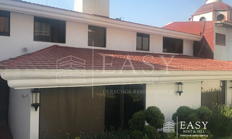 Venta De Casa En Zon...