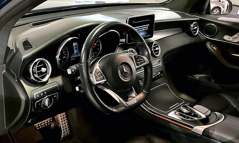Mercedes-Benz Glc 30...