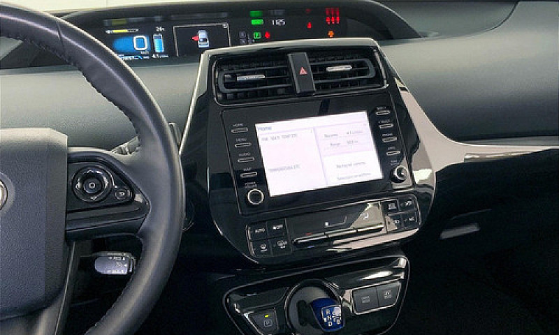 Toyota Prius 2020...