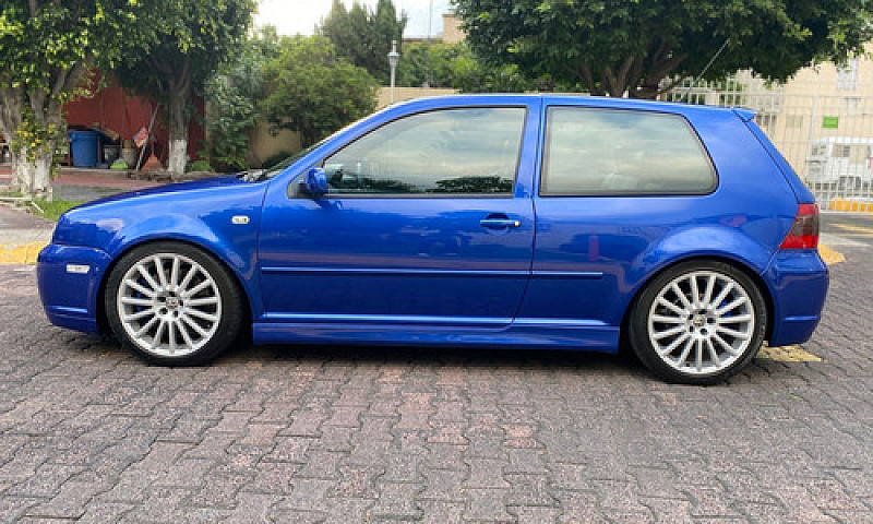 Golf .:R32  Mk4...
