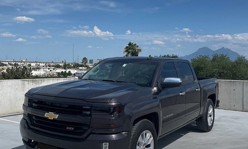 Chevrolet Cheyenne 5...