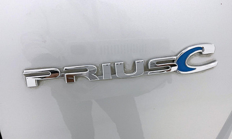 Toyota Prius 2021...