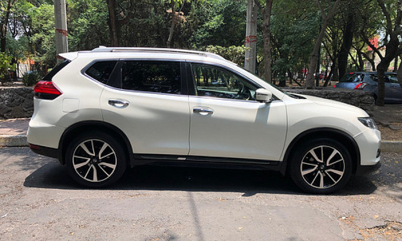 Nissan X-Trail 2.5 E...