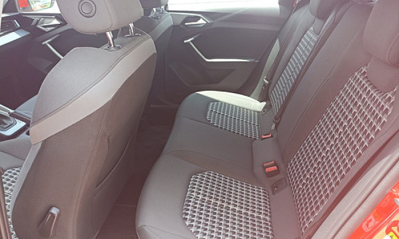 Audi A1 2021 1.5 Ego...