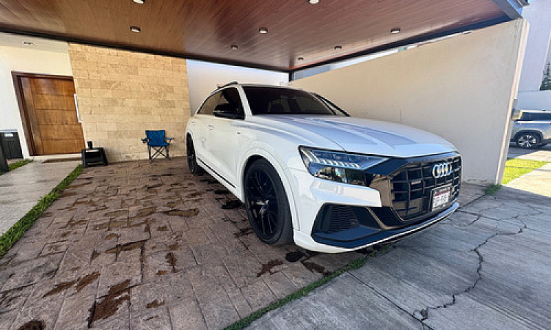 Audi Q8 Sline 2020 Q...