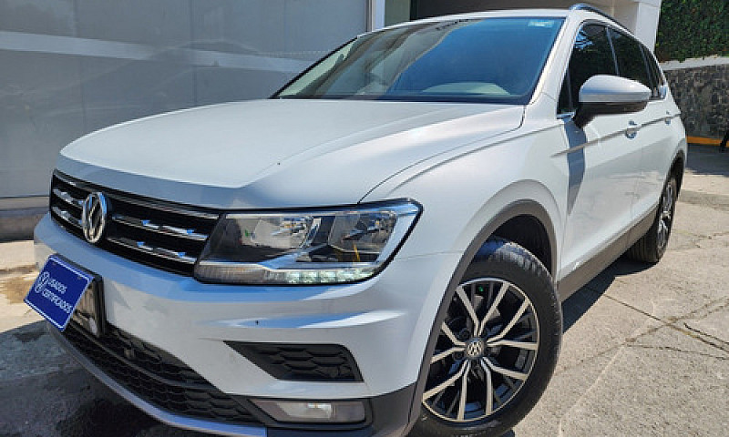 Volkswagen Tiguan 1....