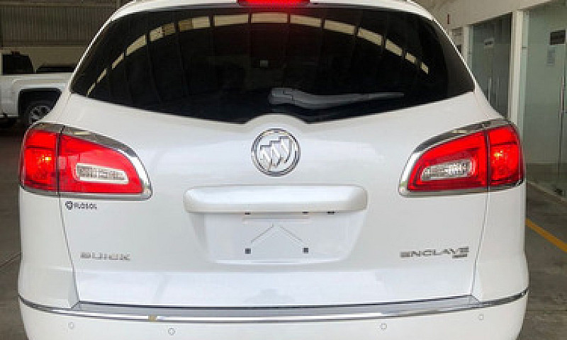 Buick Enclave 2017...