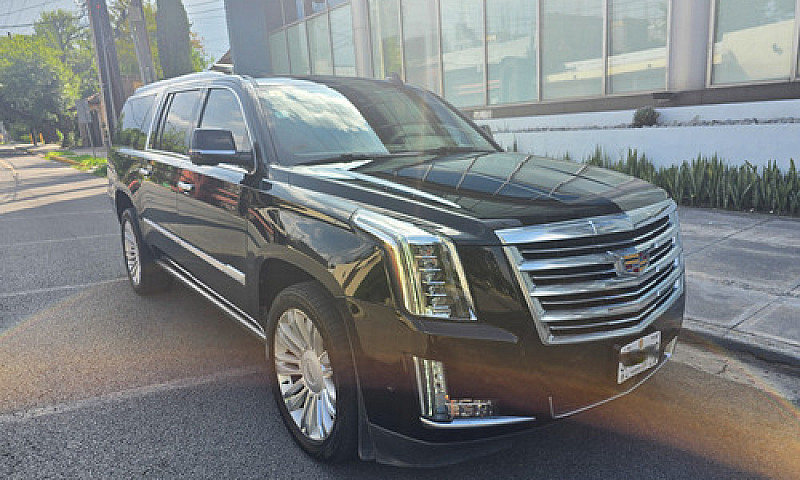 Cadillac Escalade Es...