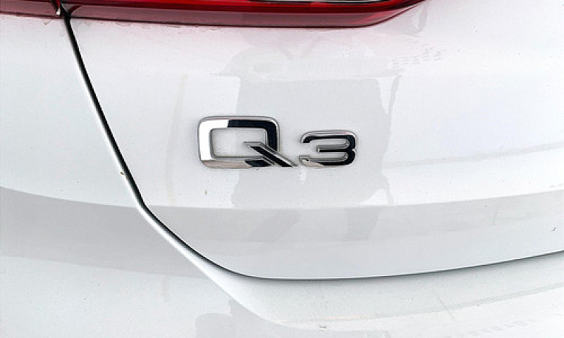 Audi Q3 2020...