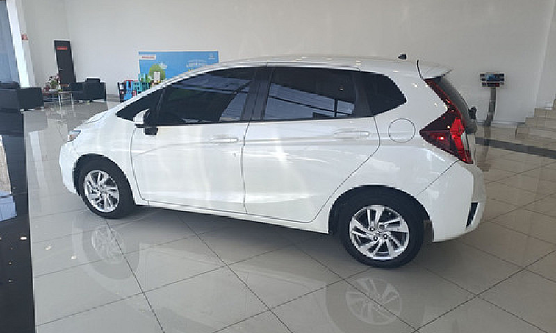 Honda Fit 2016...