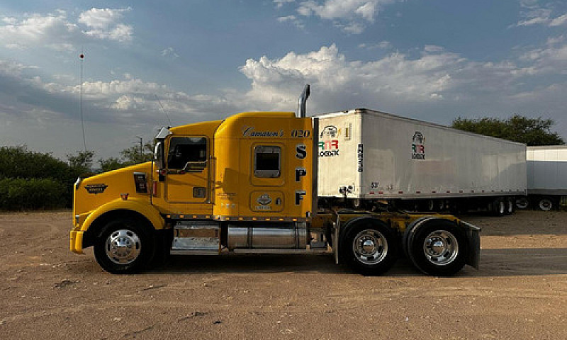 Kenworth T800 Modelo...