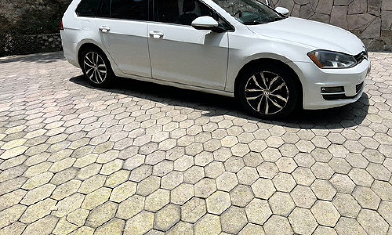 Volkswagen Golf Vari...