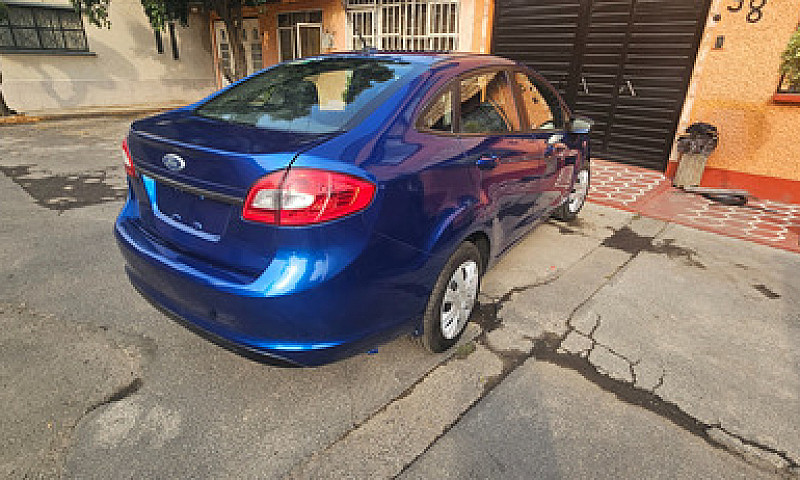 Ford Fiesta 1.6 S 5V...