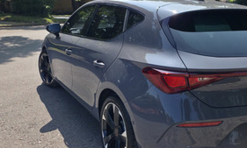 Cupra Leon 245Hp...