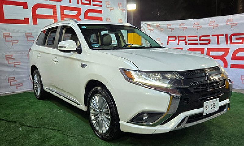 Mitsubishi Outlander...