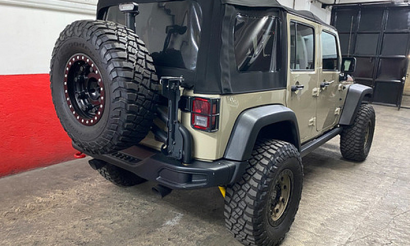 Jeep Wrangler 3.6 Un...