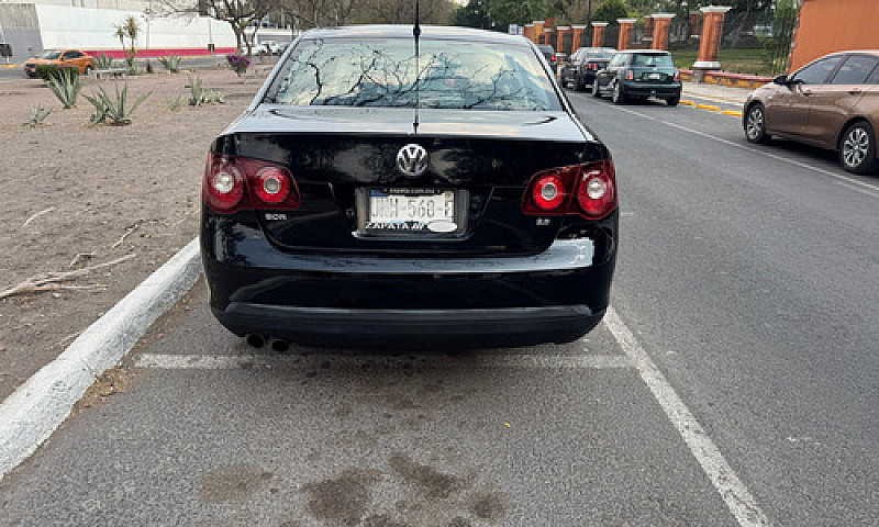 Volkswagen Bora 2.5 ...
