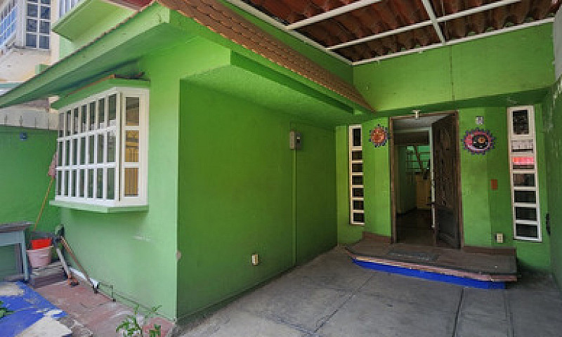 Casa De 4 Recámaras,...