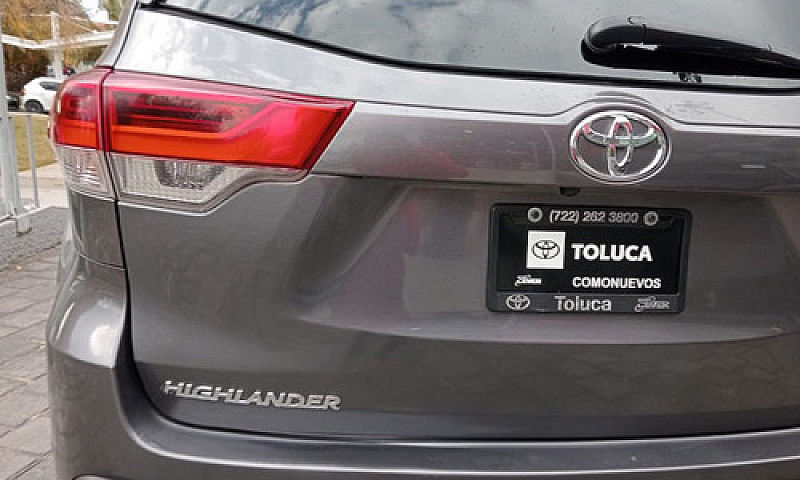 Toyota Highlander 20...