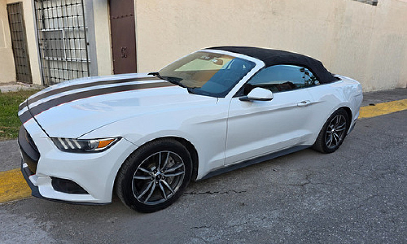 Ford Mustang Ecoboos...